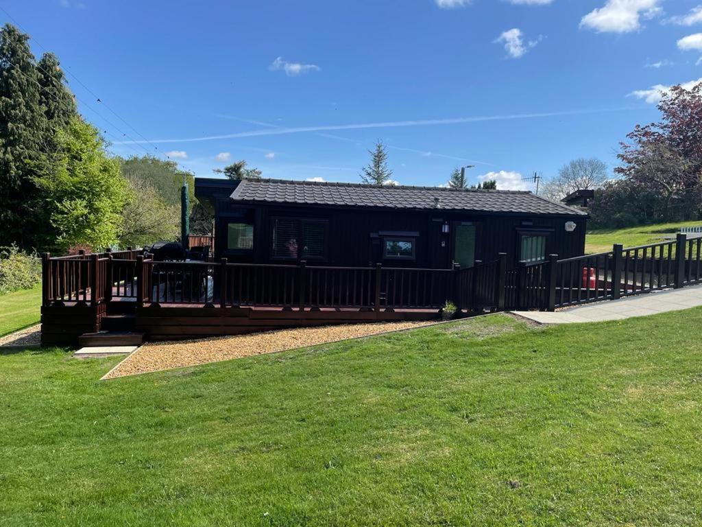 Lakeview Lodge, Builth Wells No Tradesmen Allowed Ngoại thất bức ảnh